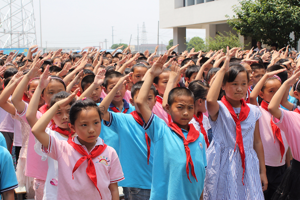 华锐教育集团庆六一系列活动全纪实（一）——华锐实验小学庆六一活动