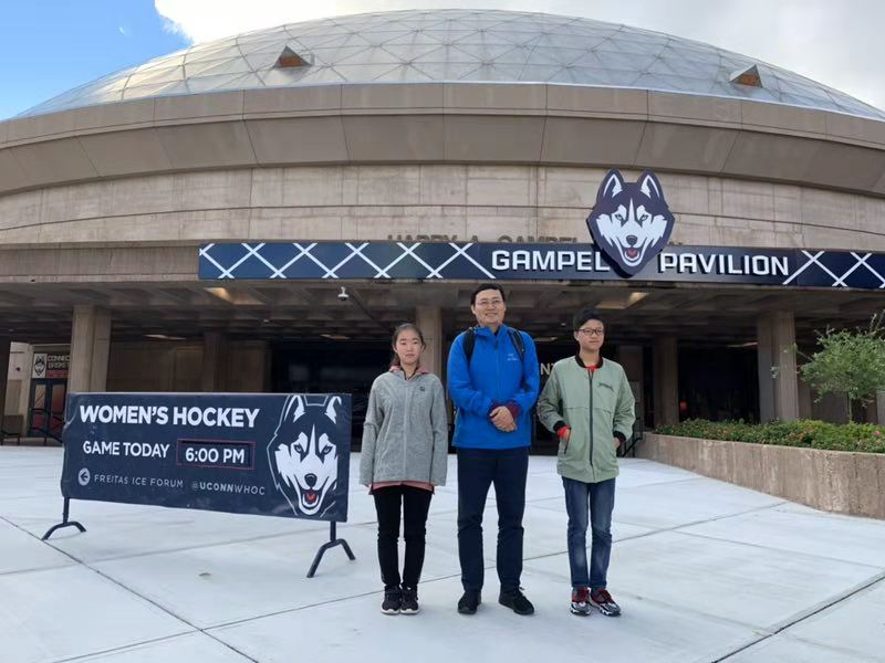 华锐实验学校初中部学生赴美学习之旅