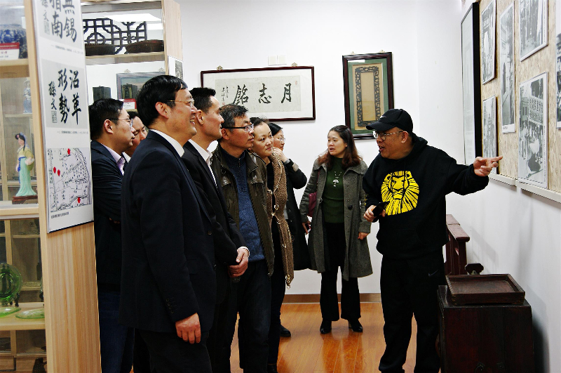 惠山区人大代表参观华锐实验学校